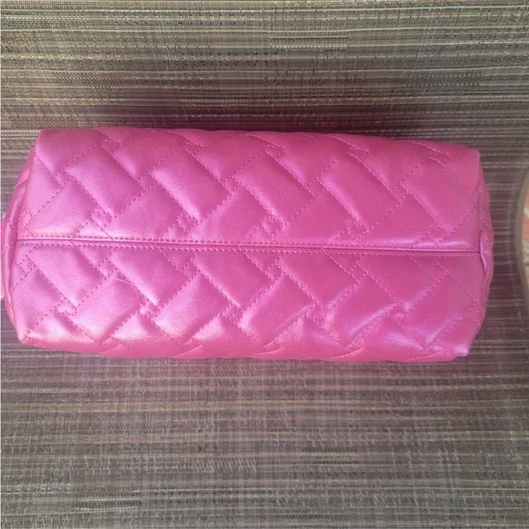 Betsy Johnson Large Bag NWT - Picture 5 of 8